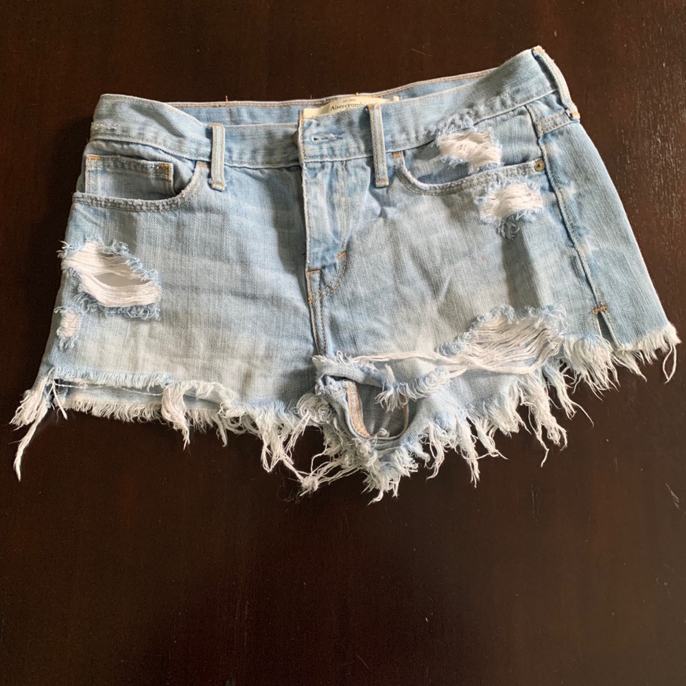 Abercrombie Fitch faded Jean short